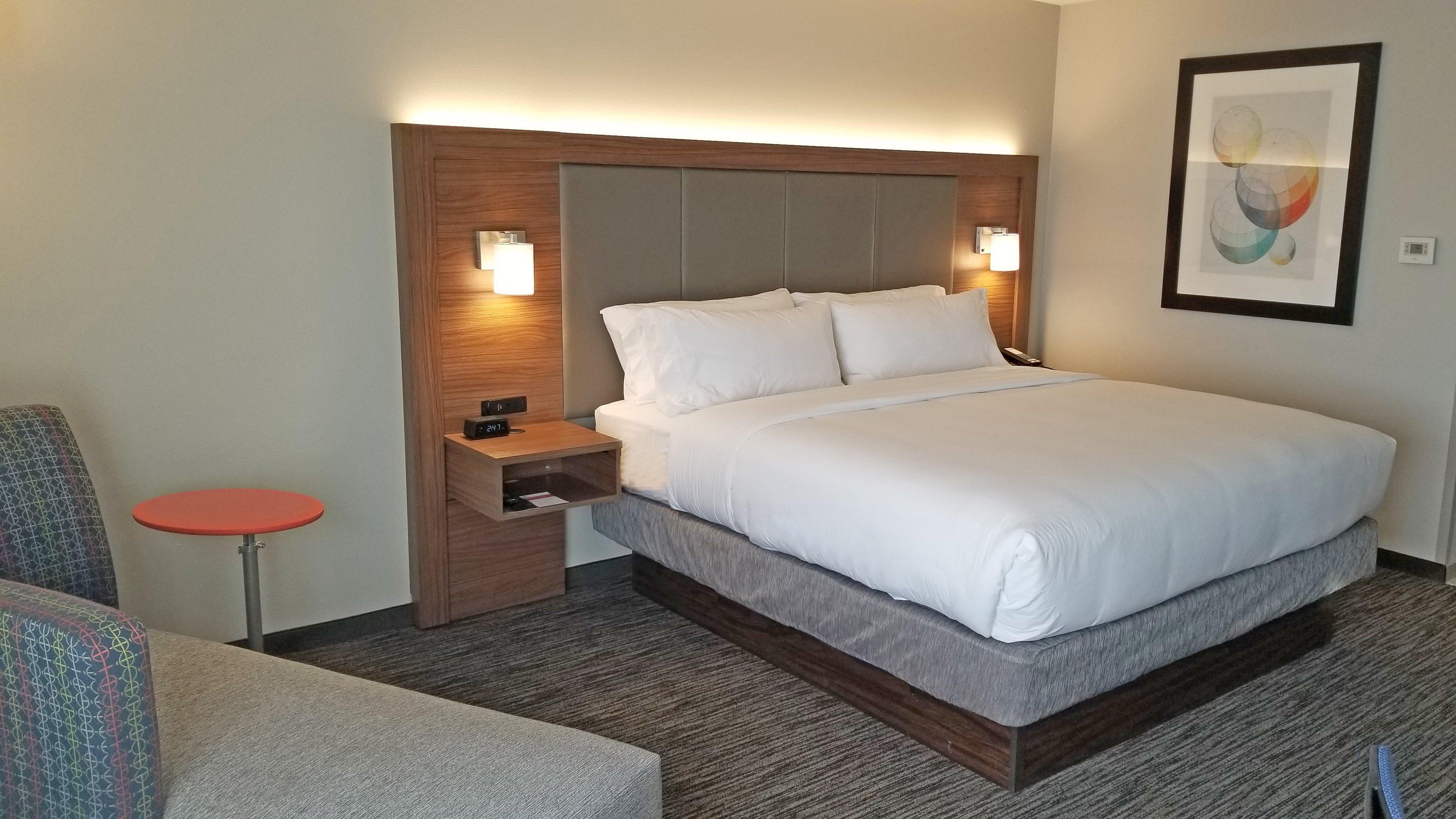 Holiday Inn Express Hotel & Suites Columbus By Ihg Εξωτερικό φωτογραφία