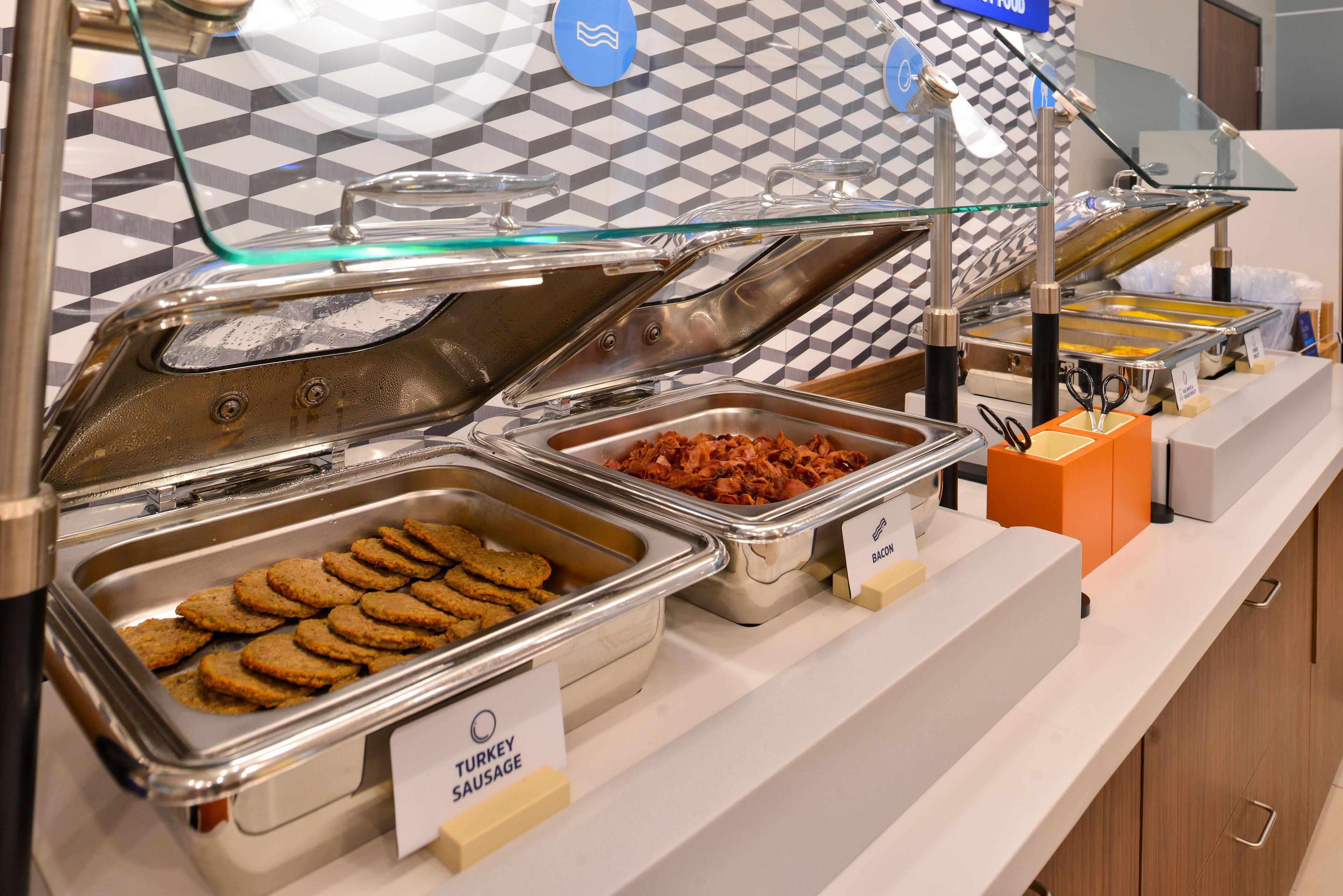 Holiday Inn Express Hotel & Suites Columbus By Ihg Εξωτερικό φωτογραφία