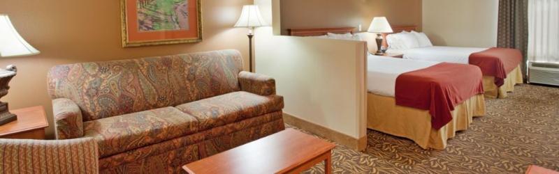 Holiday Inn Express Hotel & Suites Columbus By Ihg Εξωτερικό φωτογραφία